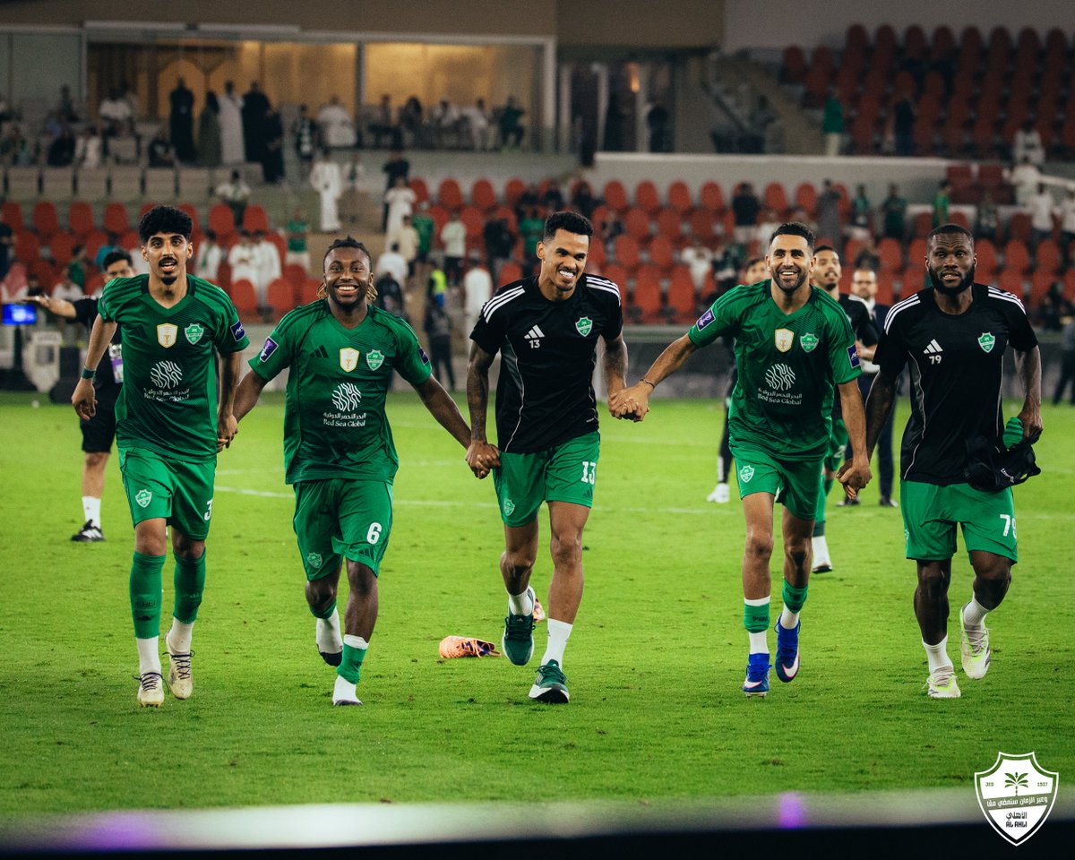 ALAHLI_FC's tweet photo. انتصار آسيوي بعزيمة الأبطال 💪🏻💚

#الأهلي_شباب_الأهلي #دوري_أبطال_آسيا_للنخبة https://t.co/dT1eu9H4z2