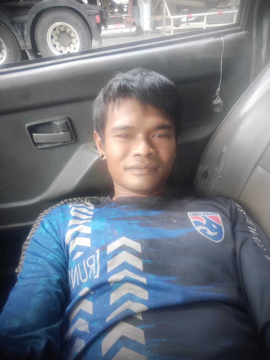 เกง ครับ tweet media