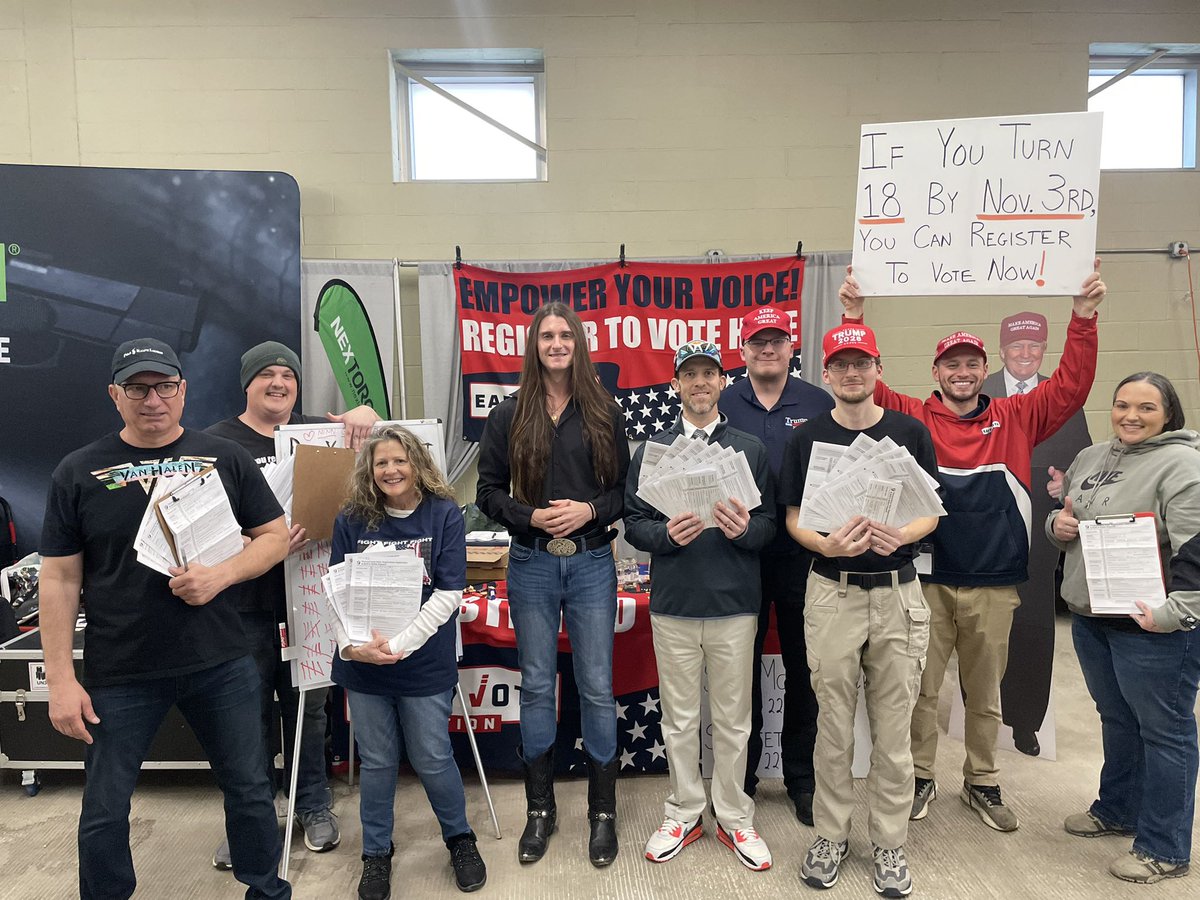 Eduke15's tweet image. Year 3 at The Great American Outdoor Show was a smashing success for the @EarlyVoteAction team. 

Show Totals: 
R+149 🟥 New registrations  

+107 Mail in ballots 

+12 Party flips from ⬜️&amp;amp;🟦 ➡️ 🟥

Cannot thank the volunteers enough, you guys make the week so much fun.

Thank