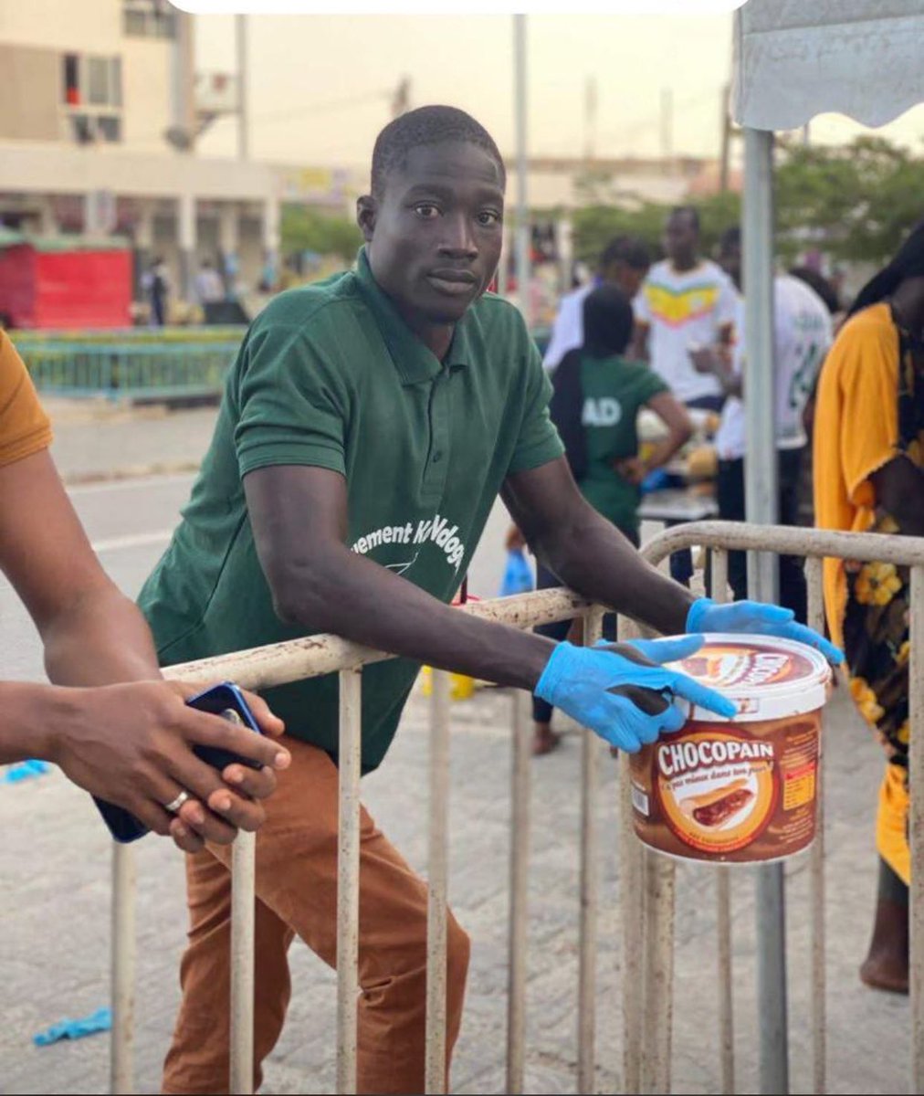 Noo_IDcard's tweet image. ‼️Mor Fall l’ étudiant à la FSJP arrêté aujourd'hui au Tribunal alors qu’il venait apporter son soutien aux camarades.