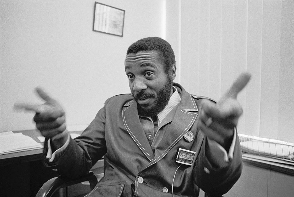 ColtraneTheCzar's tweet photo. Dick Gregory used comedy in the 1960s to challenge racism and break barriers in mainstream stand-up. He made audiences laugh — and think — while fighting for civil rights.

#BlackHistoryMonth #DickGregory #BlackComedy #UnsungHeroes https://t.co/bZGMbAvrid