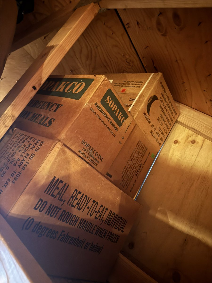 PNWGUERRILLA tweet media