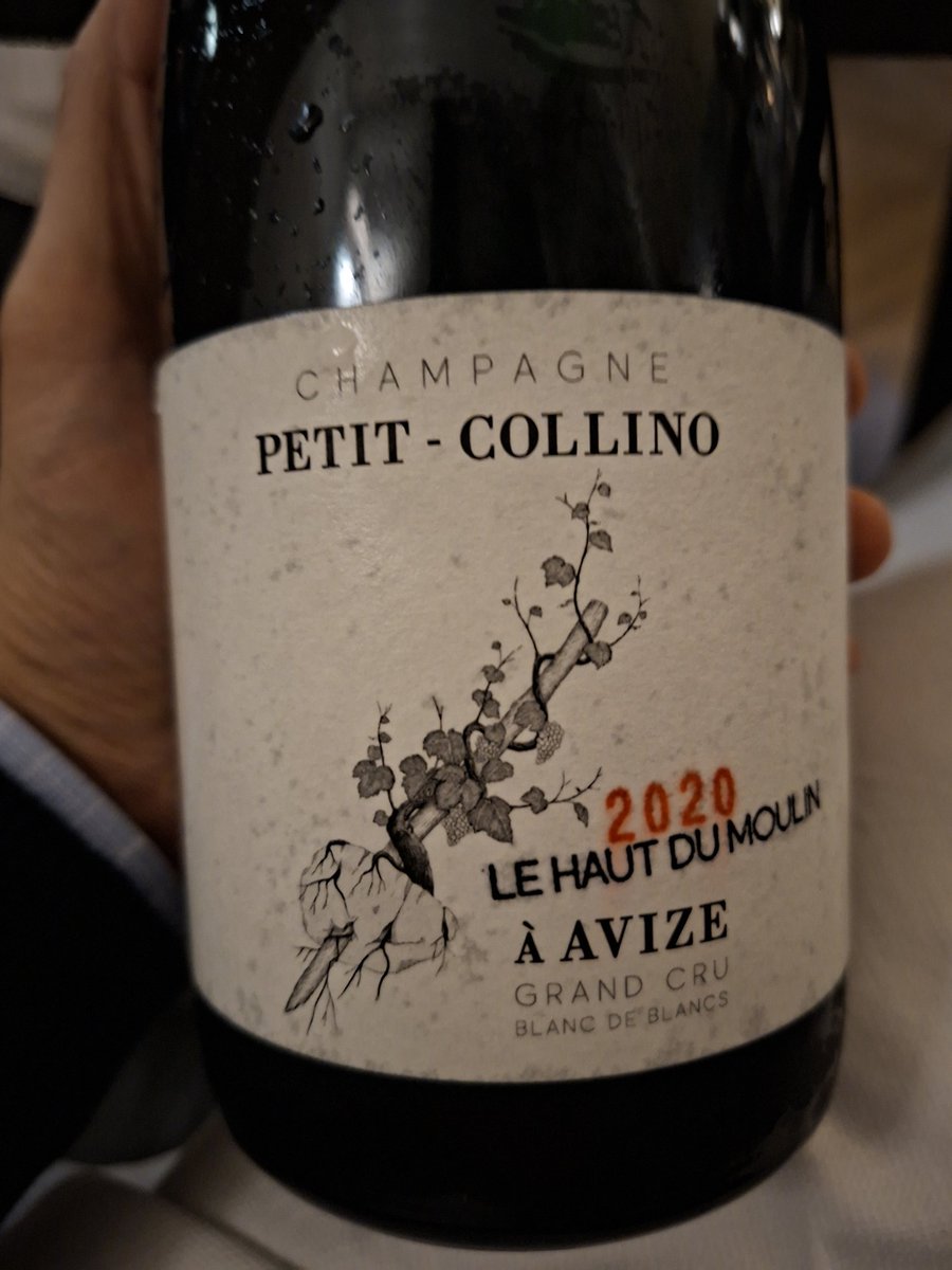 pg311066's tweet image. Piacevole sorpresa, gran bello #Champagne fine, elegante, profondo, delicato #blandebalncs #Avize