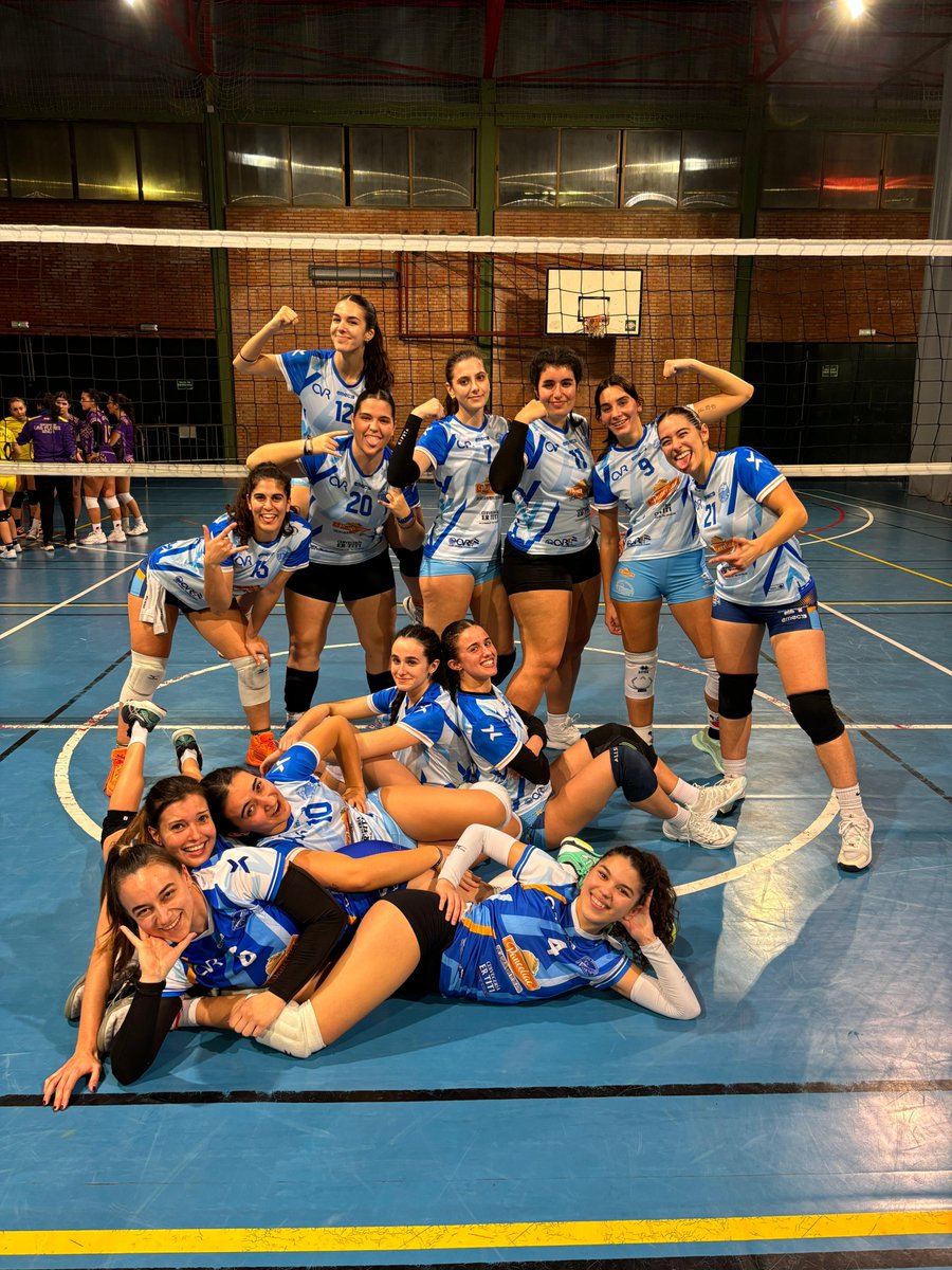 C.V. Rochelambert tweet media