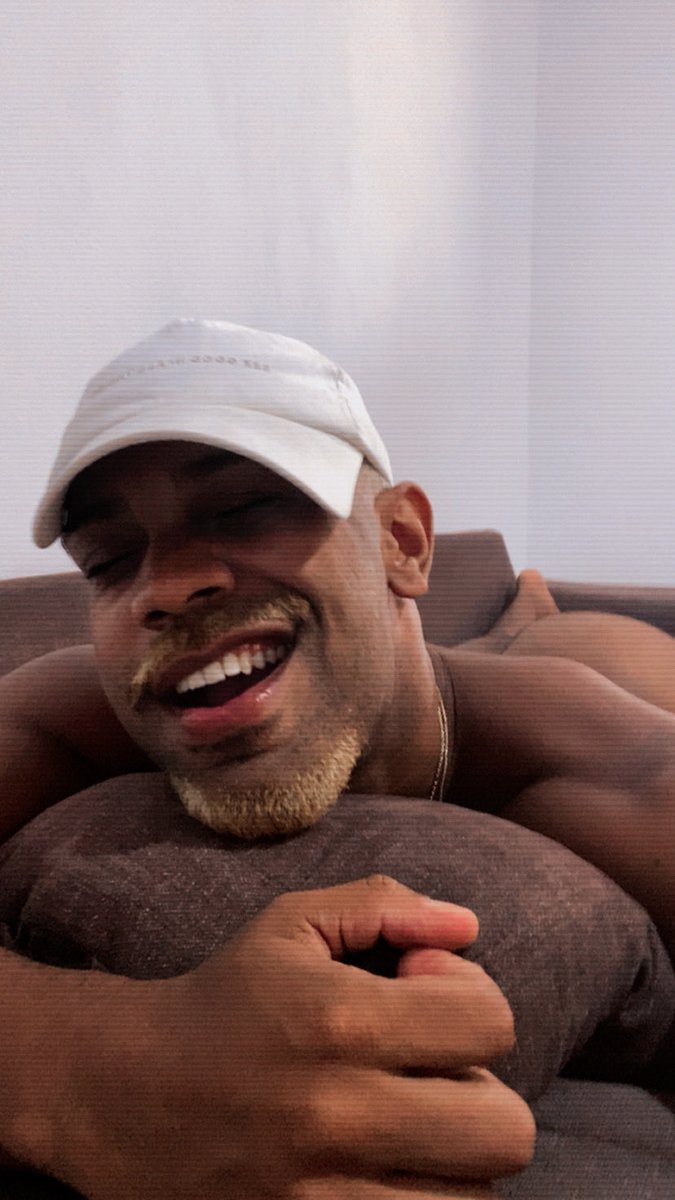 🔞 (@thebhetom) on Twitter photo 