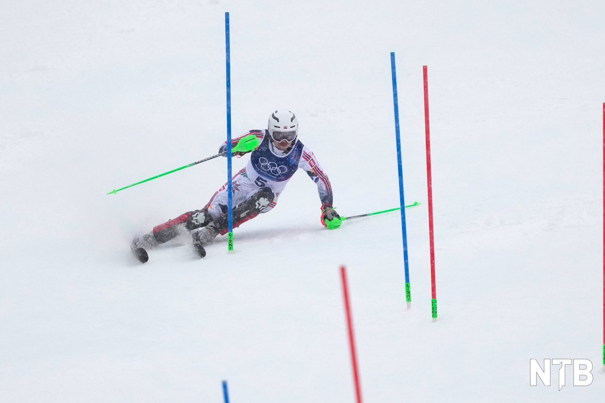 Proud to achieve bronze today, and another medal in the Olympics! The Olympics were challenging, but I am happy to walk away with a medal 🥉

Big congratulations to Loic Meillard and Fabio Gstrein for the podium. And big ups to my Norwegian teammates Atle Lie McGrath Timon Haugan