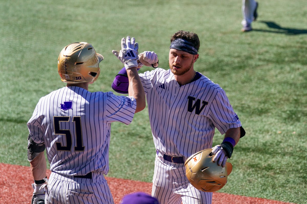 UW_Baseball's tweet photo. Swidler BOMB 💣 https://t.co/XM04njFVIb