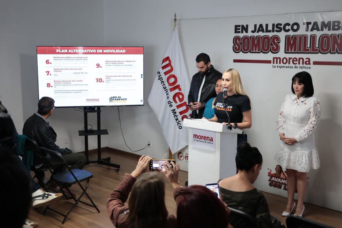 En la Mañanera de Morena Jalisco lo dijimos con claridad: frente al tarifazo y a las decisiones que se toman sin escuchar al pueblo, no solo señalamos el problema, presentamos una alternativa.

Desde <a href="/_MorenaJalisco/">Morena Jalisco</a> impulsamos un Plan Alternativo de Movilidad que pone en el
