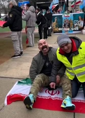 Gerald2026WLF's tweet photo. همونقدر که دنیا برای ملت ایران به‌خاطر مانیفست «زن، زندگی، آزادی» سر احترام فرود آورد، همونقدر هم شعار پوچ، ابلهانه، سفیهانه و متحجّر «جاوید شاه»، عزت و احترام ایران و ایرانی ر پیش مردم دنیا زائل کرد.
در انقلاب «زن،زندگی، آزادی»، جهان صدای مردمی ر شنید که برای کرامت انسانی، برابری، آزادی و حق زیستن ایستادن؛ اما این روزها صدای کسانی بلند شد که به‌جای آینده، نسخه‌ی تکراری دیروز ر فریاد می‌زدن. این دو صدا از یک جنس نیستند: یکی رو به جلو حرکت می‌کنه و دیگری در حسرت عقب‌گرد دست‌وپا می‌زنه.
ایران امروز میدان انتخابه؛ انتخاب میان آزادی یا بازتولید استبداد، میان ساختن فردا یا چسبیدن به سایه‌های فرسوده‌ی تاریخ. ملتی که بهای سنگینی برای آگاهی پرداخته، قرار نیست اعتبار جهانی خودش ر خرج شعارهایی کنه که بوی انکار آزادی مردم ر می‌ده. آینده‌ای روشن برای ایران از دل اراده‌ی جمعی و مطالبه‌ی آزادی زاده می‌شه، نه از تقدیس قدرت موروثی.
ایرانِ فردا با صدای نسلی ساخته می‌شه که آینده می‌خواد، نه تکرار گذشته؛ نسلی که فهمیده احترام جهانی با تلاش برای آزادی به‌دست میاد، نه با بازگردوندن نمادهایی که تاریخ انقضاشون گذشته.

تا ابد #زن_زندگی_آزادی