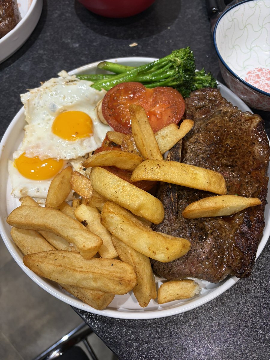 _CFCEd's tweet image. Food