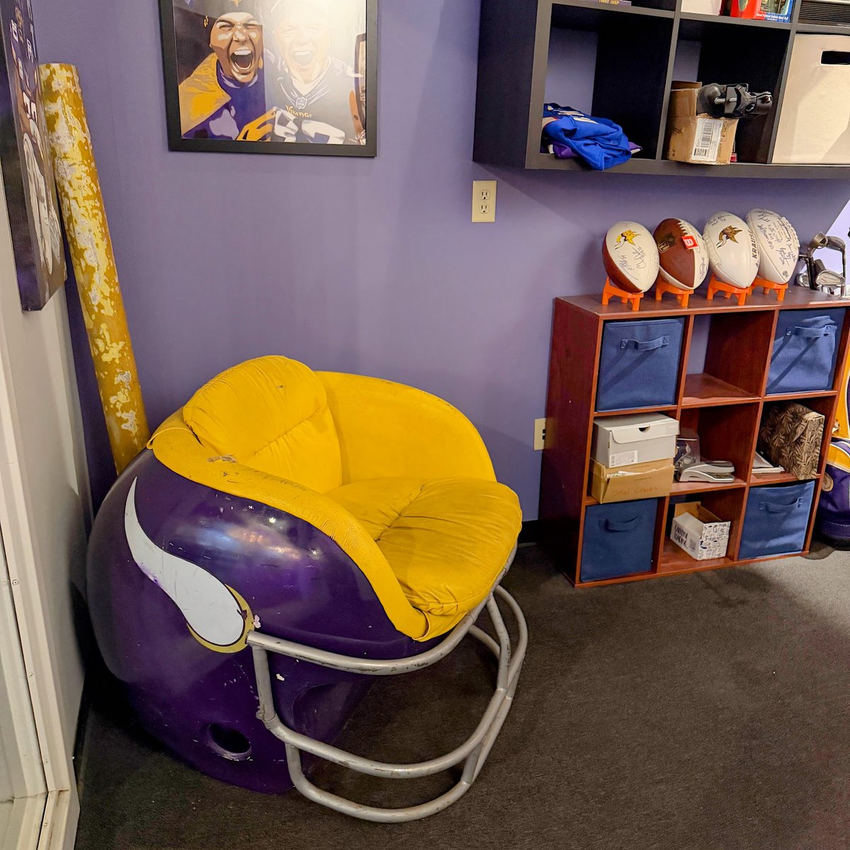 Ben Theis tweet media