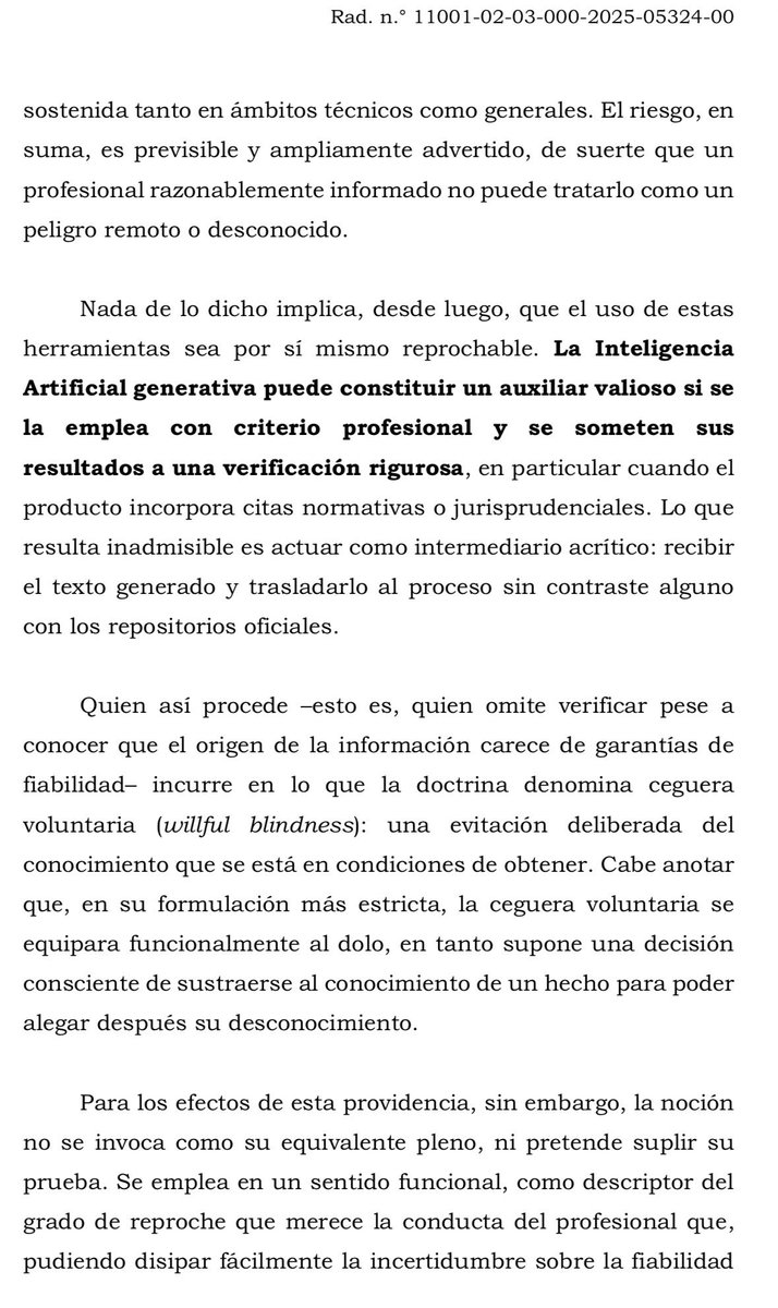 marcoalvarezg's tweet photo. La Corte Suprema de Justicia, Sala Civil (MP Guzmán), sanciona -por temeridad- a un abogado que utilizó IA para formular un recurso en el que se citaron fuentes inexistentes o que fueron distorsionadas.

Duro pronunciamiento con motivación completa. https://t.co/87jIQ1ZrRa