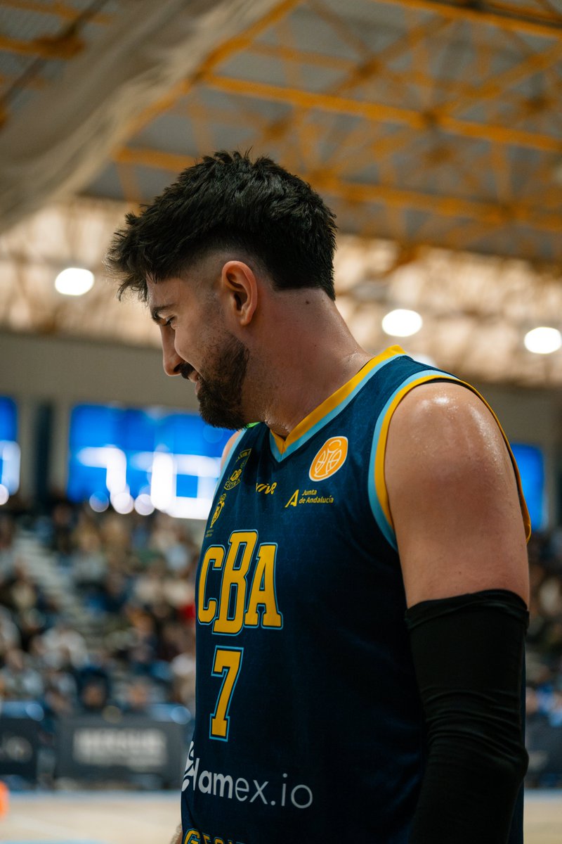 CB_Algeciras's tweet photo. 🫡 Tengo total confianza en que vamos a volver a ver el mejor 𝐦𝐨𝐣𝐨 𝐩𝐢𝐜𝐨́𝐧 sobre la pista.

¡Con todo, Alberto! https://t.co/hwGiV9hlBl