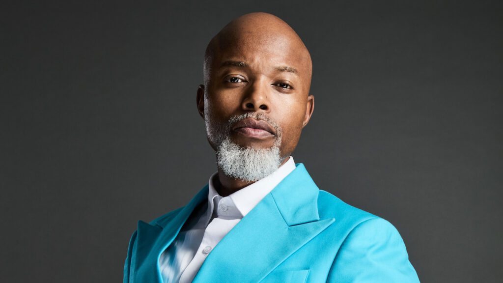 MirandaevaM's tweet image. Today's episode was too emotional. 
@ThapeloMokoena embodied Kennett so well, he was believable right to the end. We didn't expect your exit so soon, but you really made your mark in the show in just 1 week. That's talent right there!👏 

#PimvilleOnSABC2 #LiveInEveryBeat