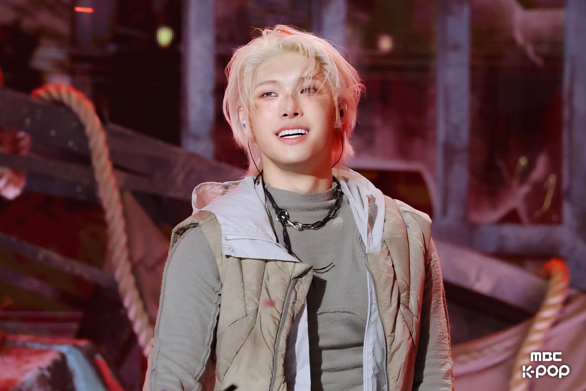 나 멀쩡해진지 얼마 안돼서 탐라 이해하고 왓서. 나랑 공주 머리 얘기해.( ˶ ̇ᵕ​ ̇˶)