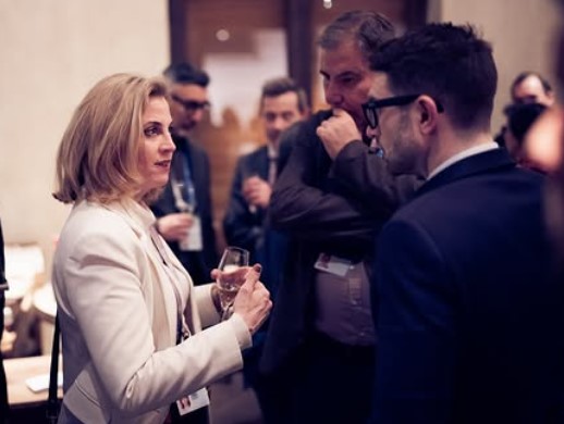 Mirtschi2804 tweet media