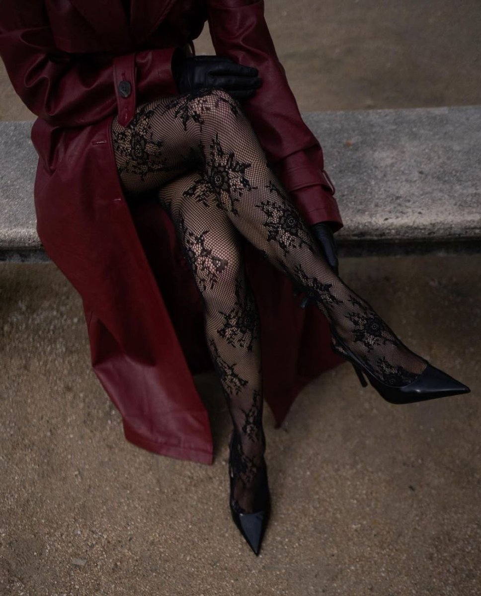 Beauty ✨ (@outfit_luxy) on Twitter photo 