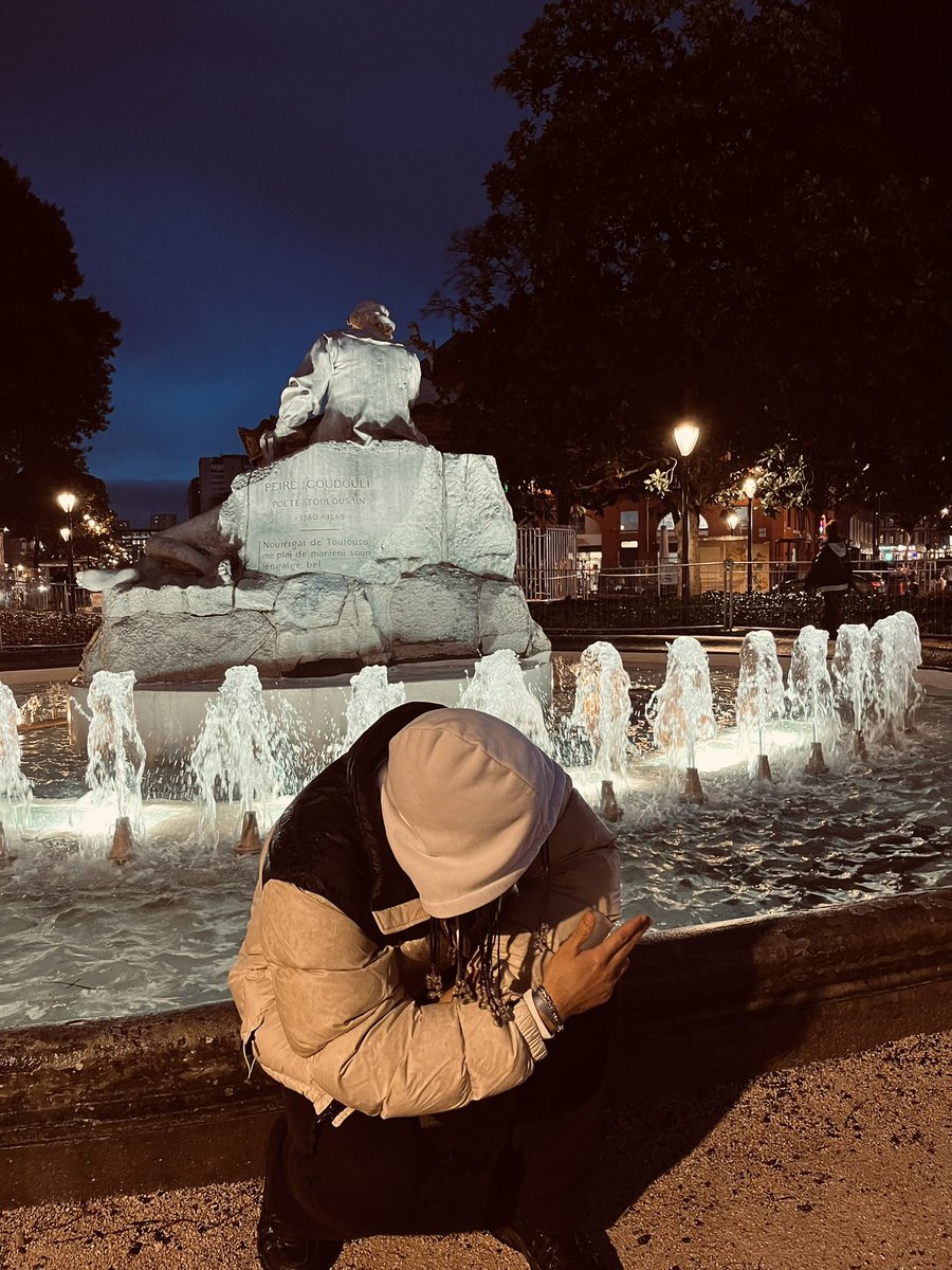 Furi812's tweet photo. Toujours focus, toujours en silence.

HAUT DE GAMME bientôt il aura le clip qui vas sortir rester branché 🎧

On monte sans bruit, mais on monte bien.

#Furi812 #HautDeGamme #Liminal #812Records #NoLimit https://t.co/SxdITMmX6M