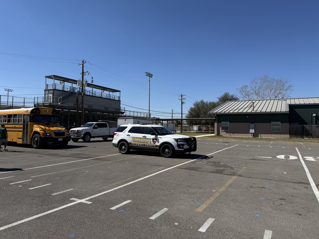 Luling ISD tweet media