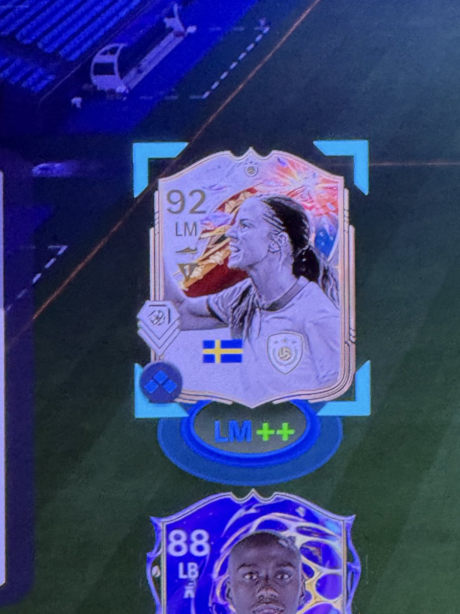 SlickMode97's tweet photo. @FIFA22_INFO I think I am especially how I just got lucky with a pack opening packing 2 4 million coin Icons. I rather go for Ferdinand to Counter all the Ronaldos incoming. https://t.co/rOxtGBcAGy