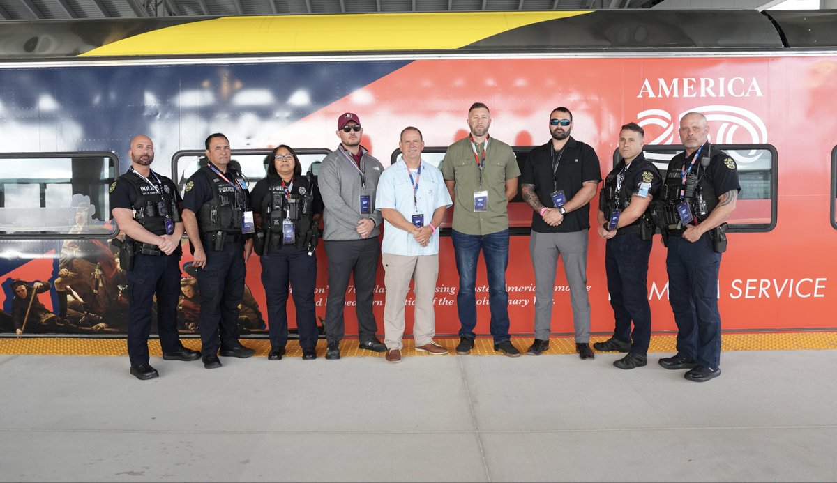 Orlando Police tweet media