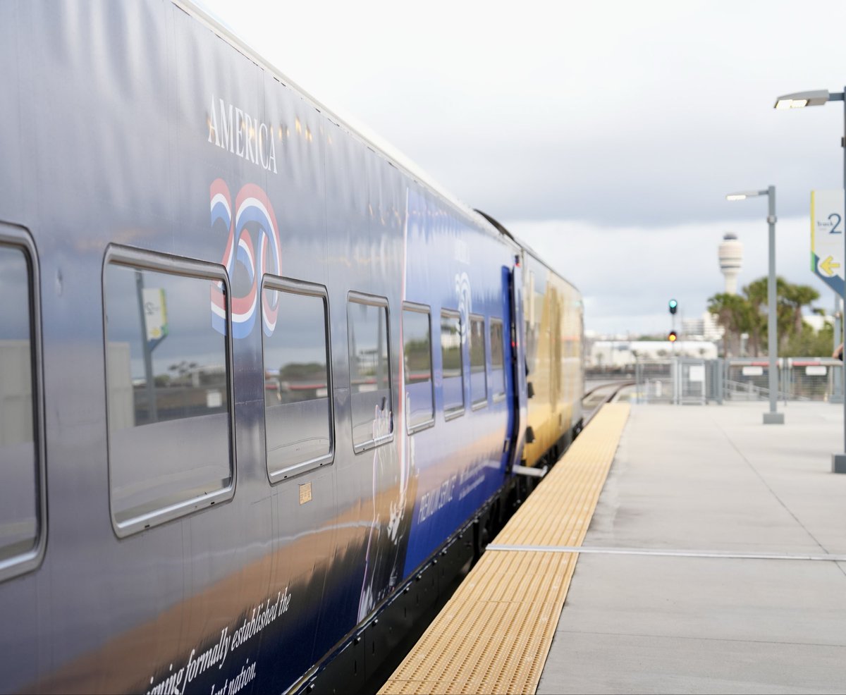 Orlando Police tweet media