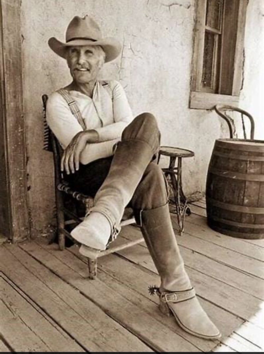 Sterlin Gilbert tweet media