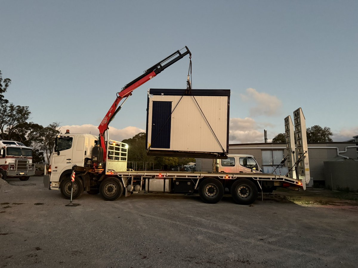 Crazy Cats Outback tweet media