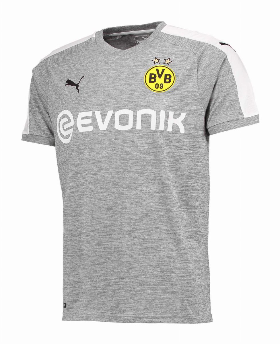 Actual kits tweet media