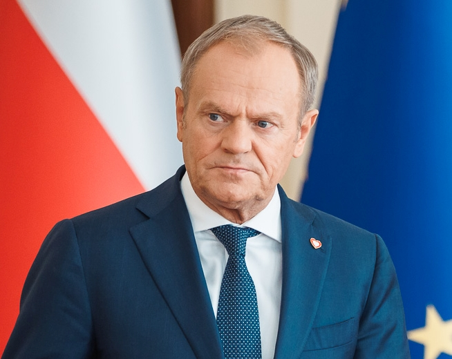 Batyr pełza przed premierem Donaldem Tuskiem, żeby dał mu chociaż jakieś rozporządzenie czy uchwałę ws. udziału w Radzie Bantustanów Trumpa, która w czwartek ma pierwsze posiedzenie.

Bezskutecznie. Trzeba było nie atakować wnuczek premiera.