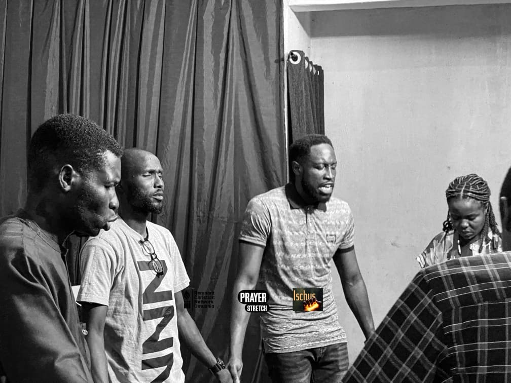 RCNUmuahia's tweet image. PICTURE EXCERPTS ||PRAYER STRETCH||ISCHUS|| PST HARRISON OKORE 

#everythingbyprayers
#PrayerStretch 
#Ischus
#rcnumuahia 
#rcnglobal 
#Pastorharrisonokore
#ApostleAromeOsayi