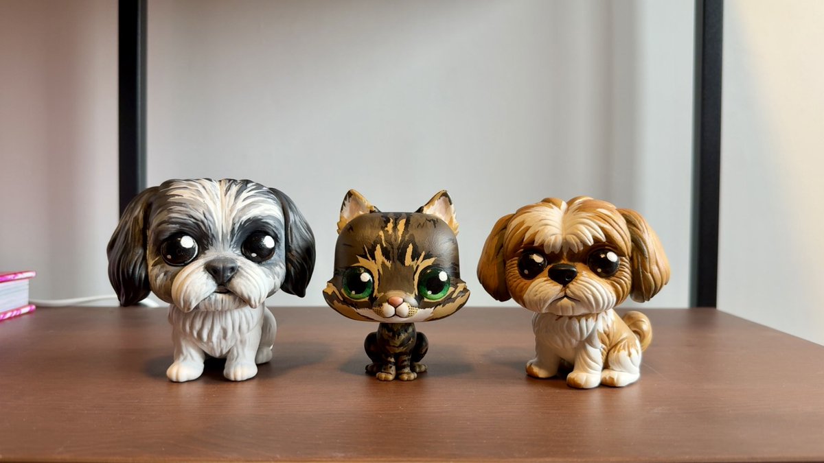 Fabien010100's tweet photo. Si vous voulez une figurine de votre animal passer dm 🐱🐶 https://t.co/qZUKFc3cXo