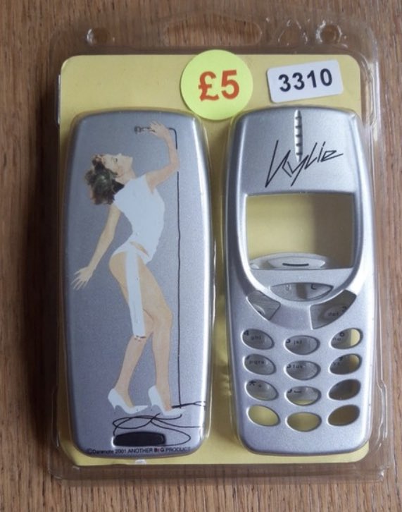 2000s (@popculture2000s) on Twitter photo 