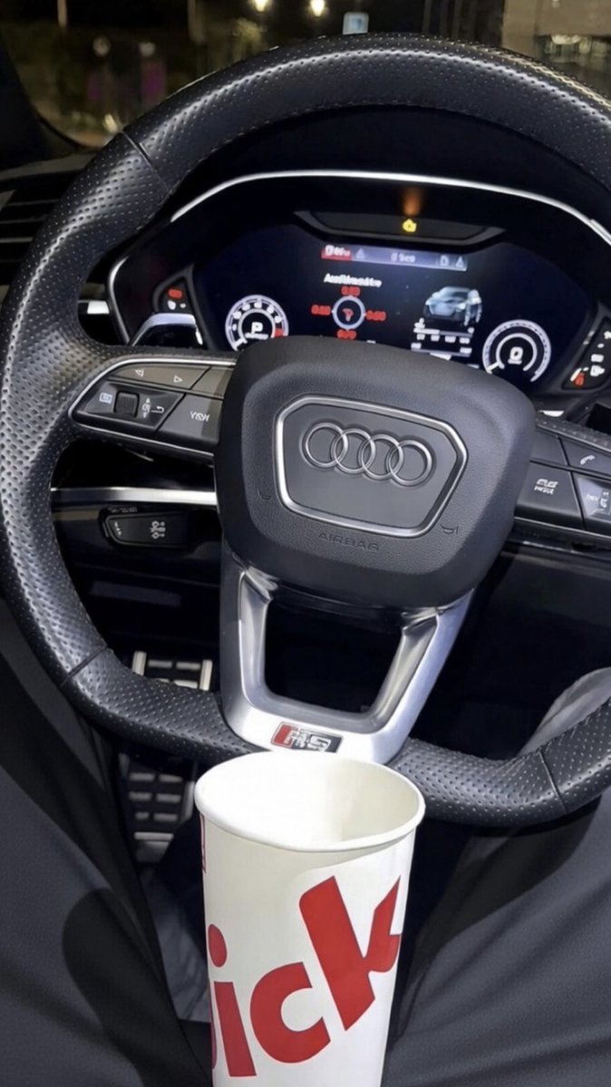 J’la date au Quick de Sartrouville parce que j’ai pas d’argent