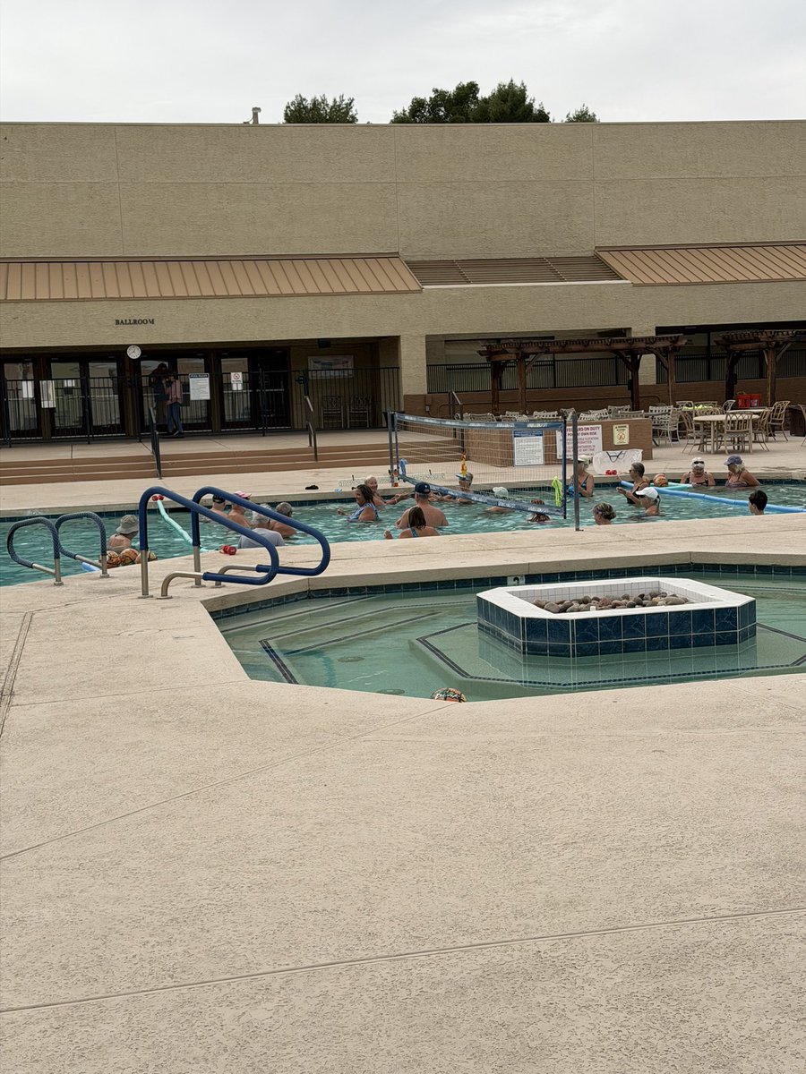 Picking my daughter up at her mom’s parent’s place they rent during the winters at a 60+ community. Took a walk around the facility and these old people are raging to 70/80’s music and living their best lives. Goals.