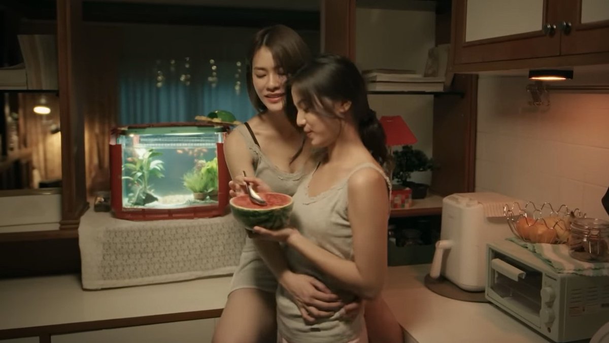 sapphics like: tweet media