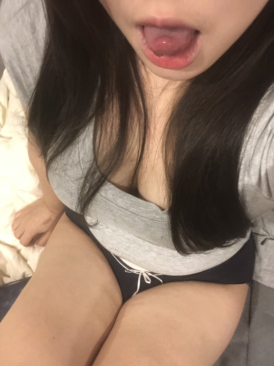 Maodou0305's tweet photo. 求塞
#母狗 
#反差
#微胖 https://t.co/0UKA6Rv5m8