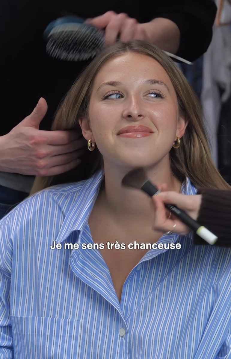 HELENA T’ES BELLE