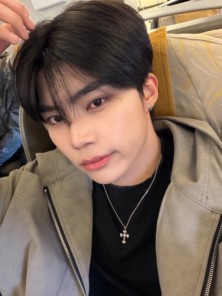💬꒷꒥ 

🐻 — 📸

꒷#PARKGUNWOOK #박건욱 #제로베이스원 #ZEROBASEONE #ZB1 #제로즈꒷
— 🍯