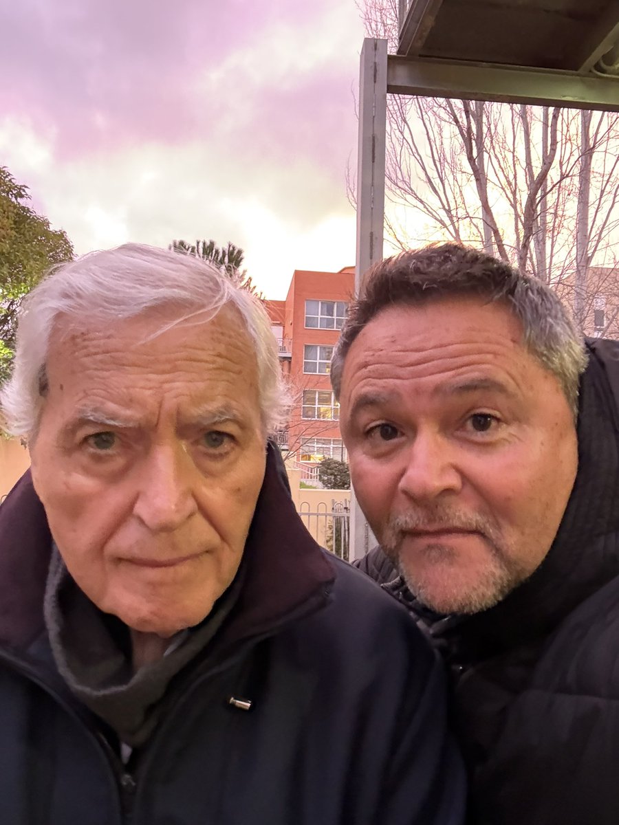 De la serie #charlasconmipadre2026 #Mendiondo ⚽️