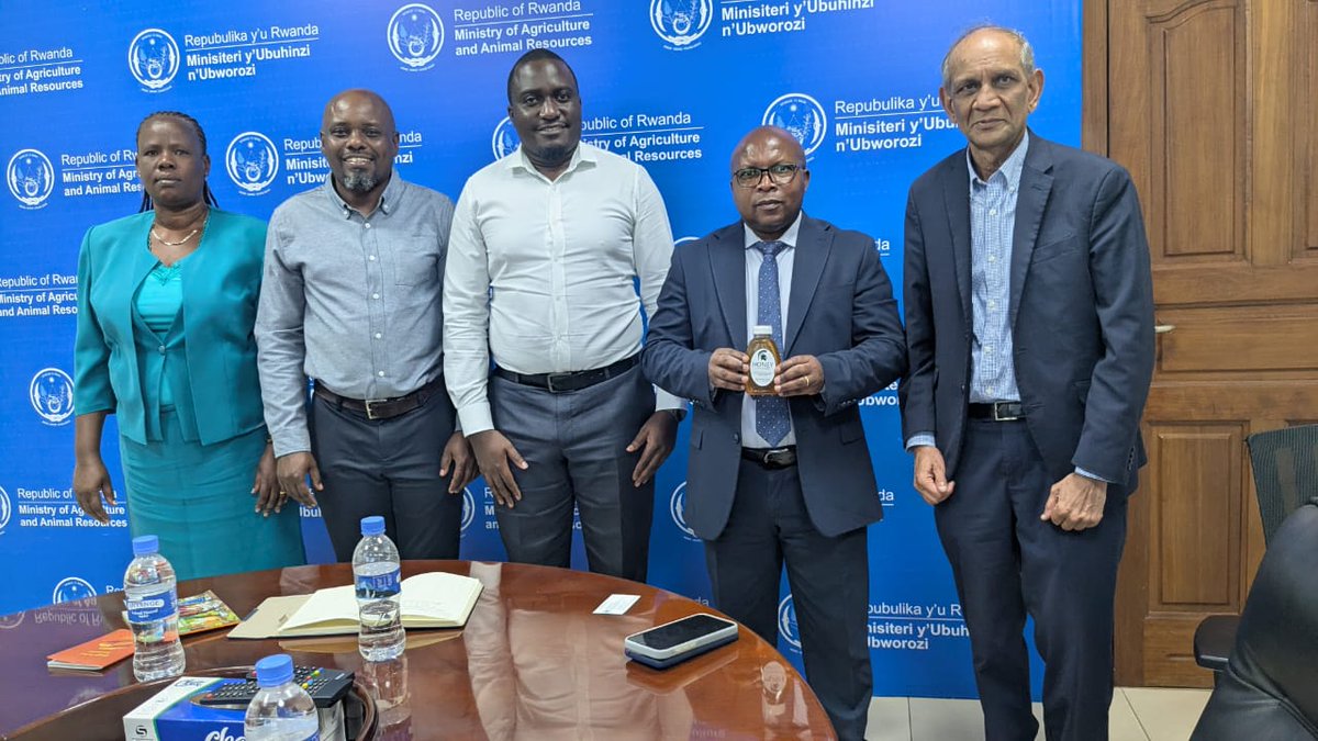 Rwanda Biotech Capacity Building tweet media