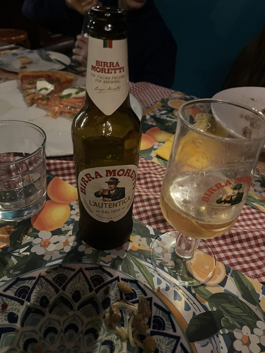 VassilisTsingo1's tweet photo. Italian night . Να μπει η βδομάδα δυναμικά μετά το κάζο της #αττικης οδού #moretti #halandri #marika https://t.co/FihPhoc5JJ
