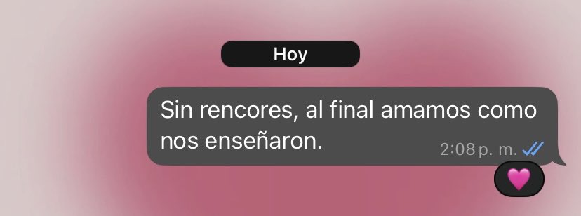 𝘾𝙧𝙞𝙨 💕 (@ishere_christy) on Twitter photo 