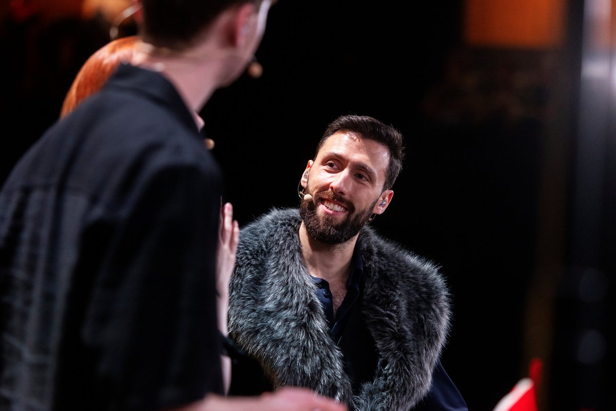 Archarom tweet media