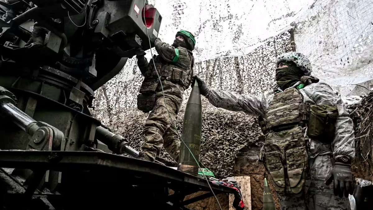 LaurentSegnis's tweet photo. L'Ukraine mène une contre-offensive inédite depuis 2023, aidée par des coupures de Starlink côté russe

Les soldats ukrainiens ont repris 201 km2 en quatre jours, un chiffre jamais vu depuis la contre-offensive de juin 2023.
https://t.co/NPyH3IdHTu https://t.co/hEbm2AtN9c