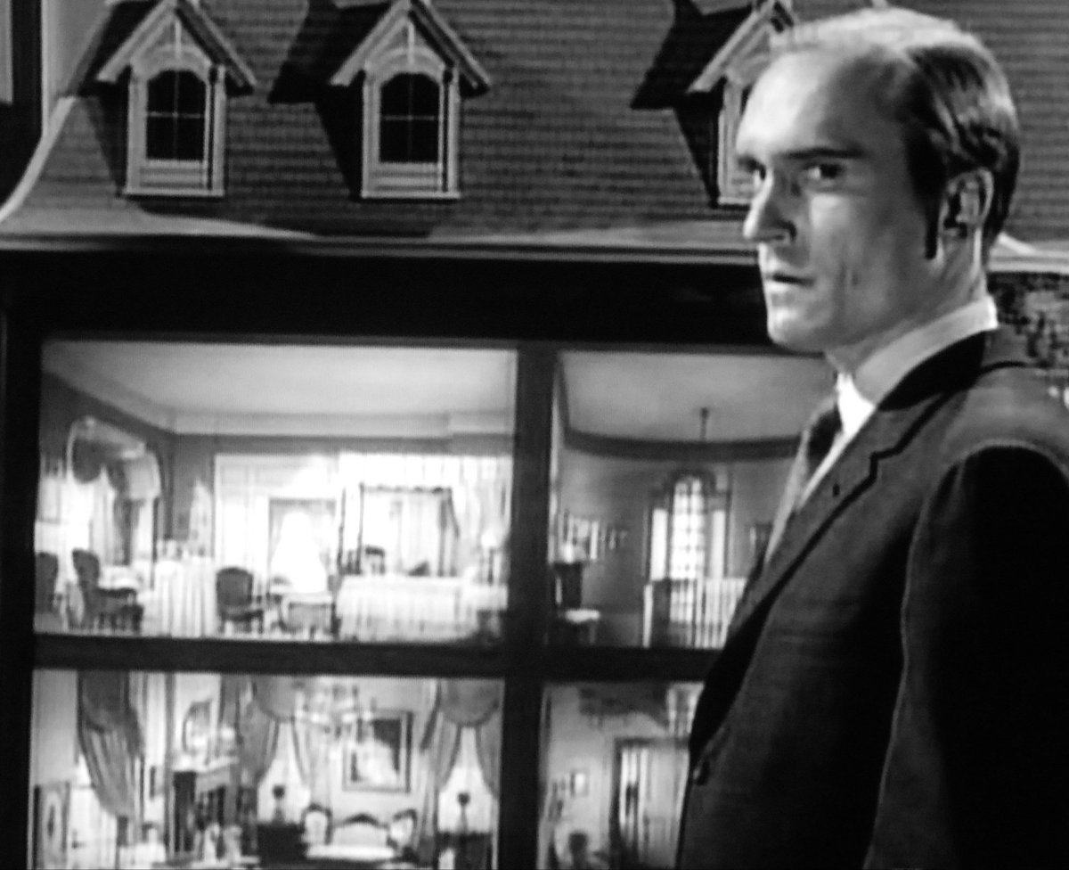 Robert Duvall gave one of his quietest performances in The Twilight Zone episode “Miniature,” playing a man who finds comfort in a museum dollhouse that seems more real than the world around him.

He made it feel completely believable.

Rest in peace.