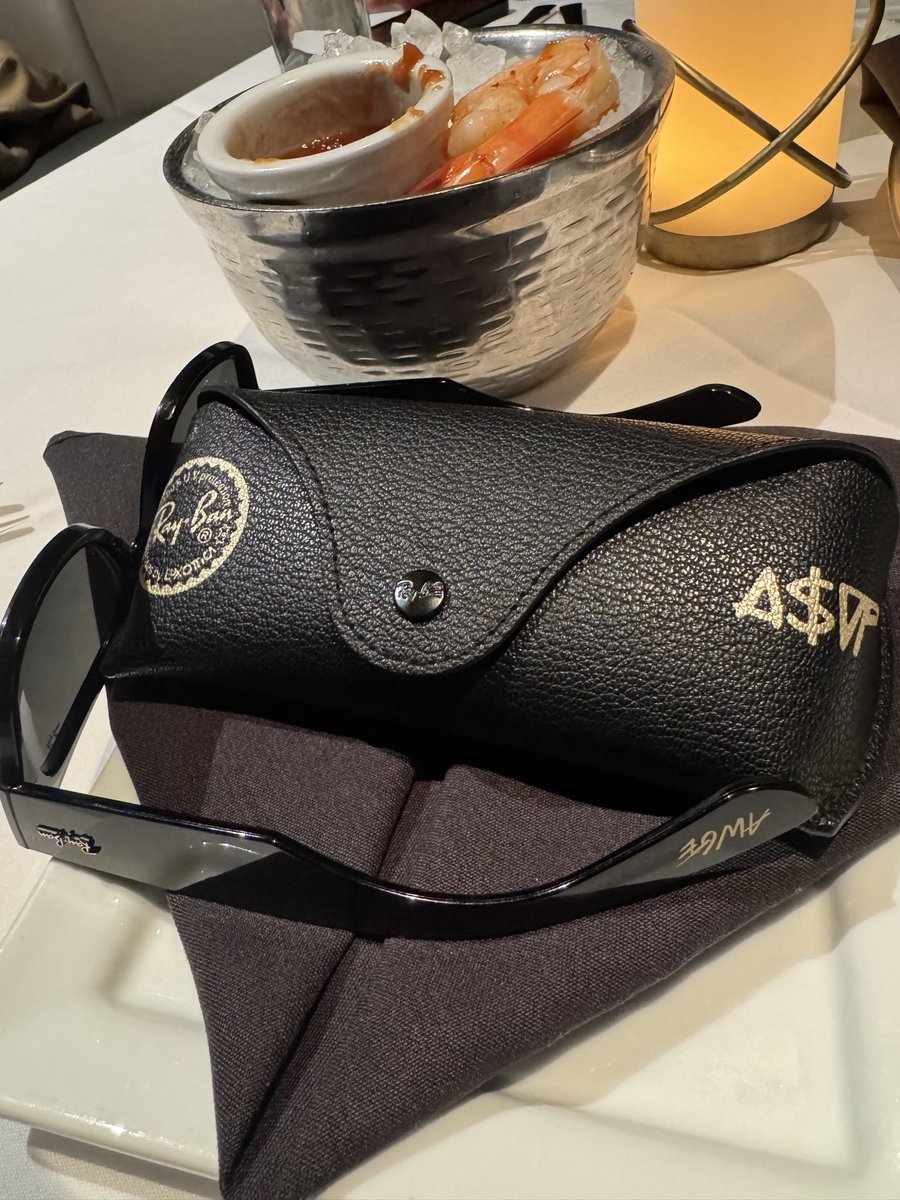 ImHatedOn247's tweet image. #StopSnitching #DontBeDumb…. instagram.com/p/DUw7KmKEcl2/…