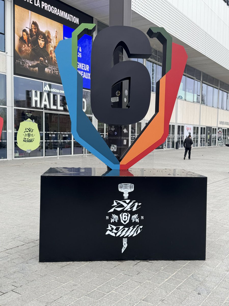 Haz3shot tweet media