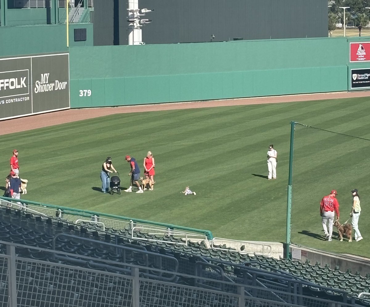 PSA: There is a player/dog photo shoot happening on the field right now