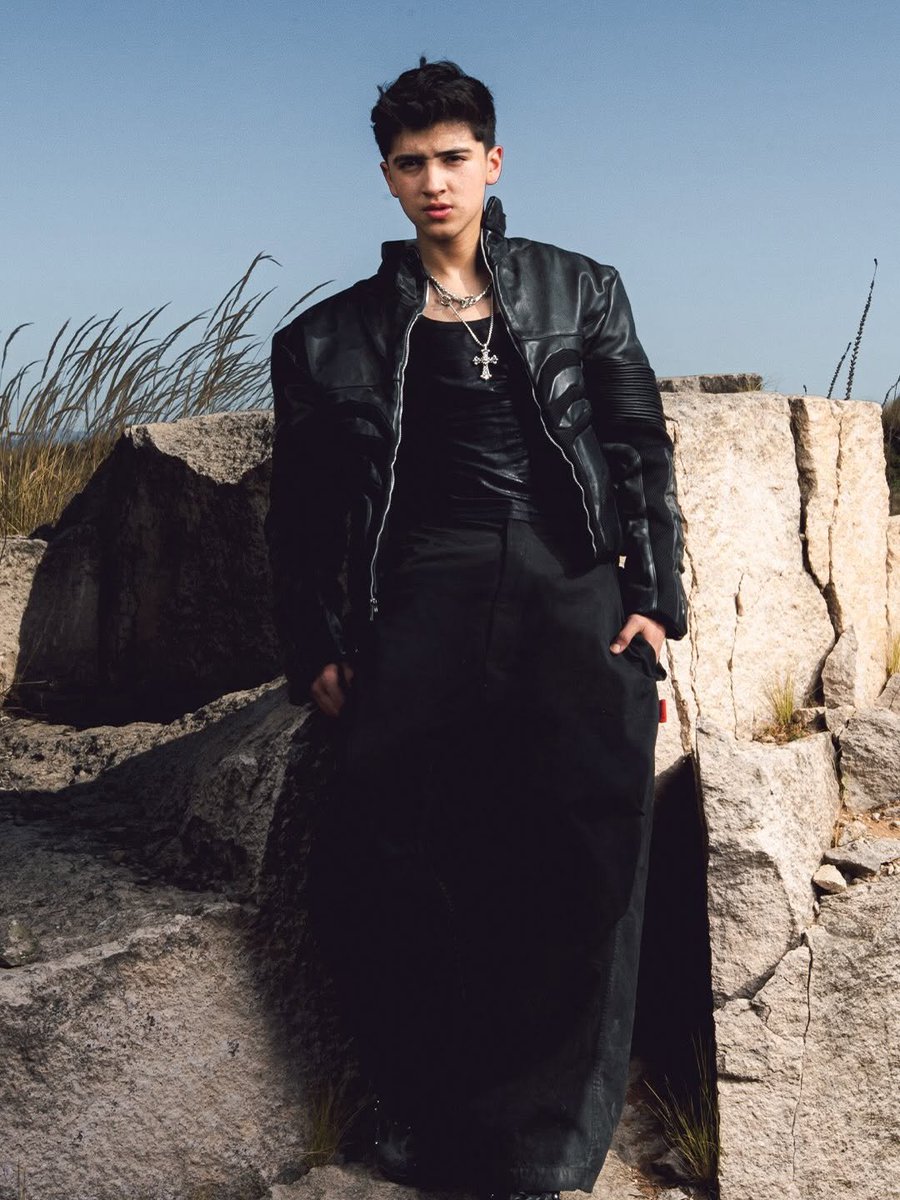 stbvnews's tweet image. SANTOS BRAVOS’s Kenneth has reached 700K followers on Instagram.  

#SANTOSBRAVOS #KENNETH
@santos_bravos